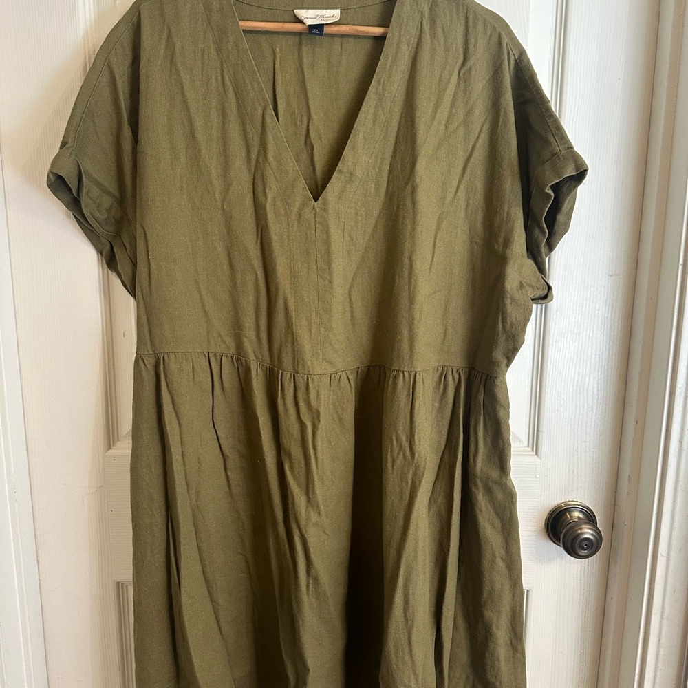 Universal Thread linen blend V-Neck Midi Dress